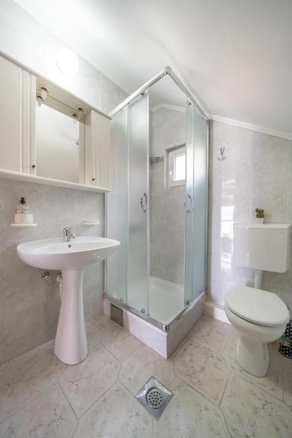 Apartment With Sea View Котор Екстериор снимка