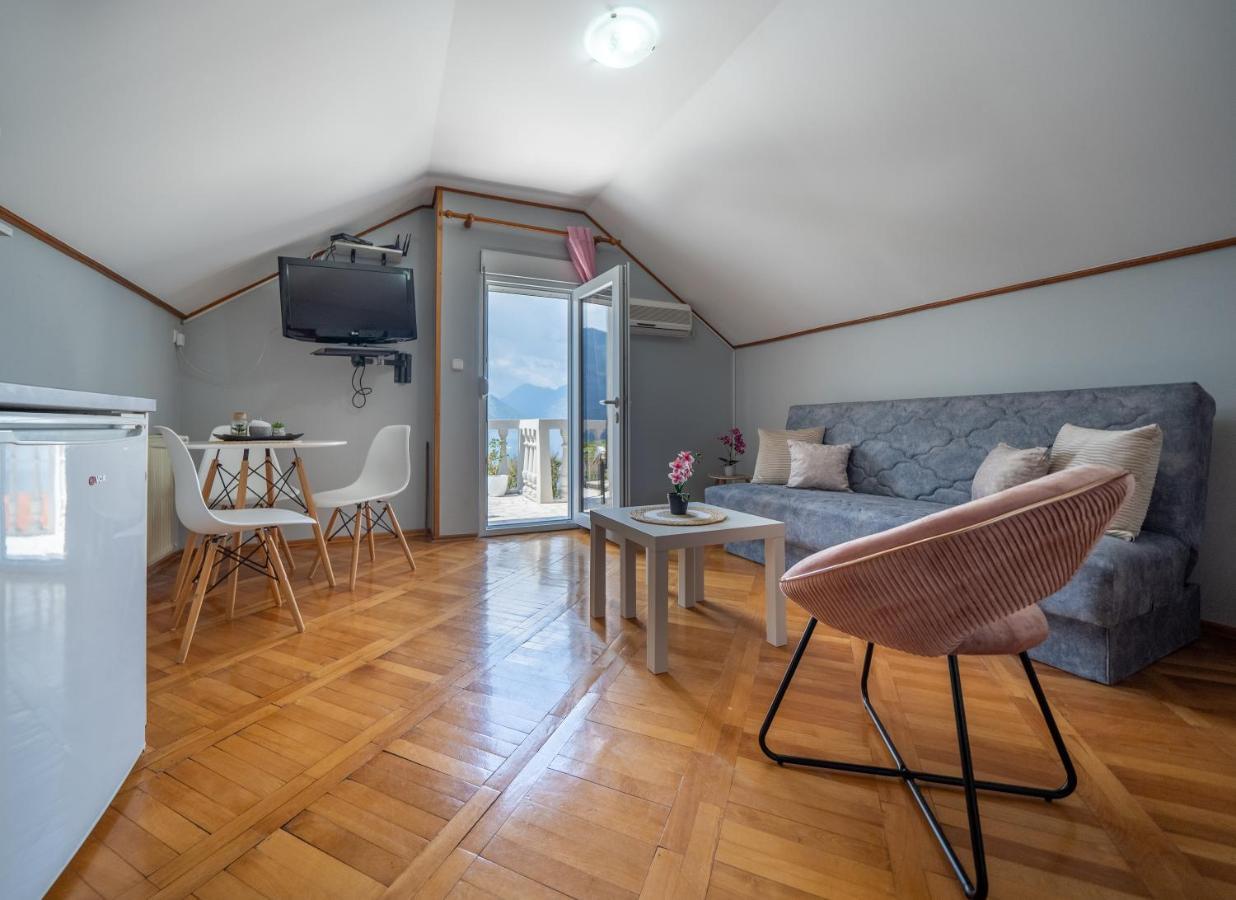 Apartment With Sea View Котор Екстериор снимка